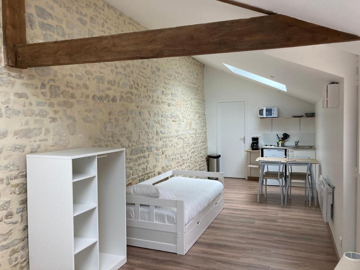 Appart'Hotel Saint Patrice บาเยอ ภายนอก รูปภาพ