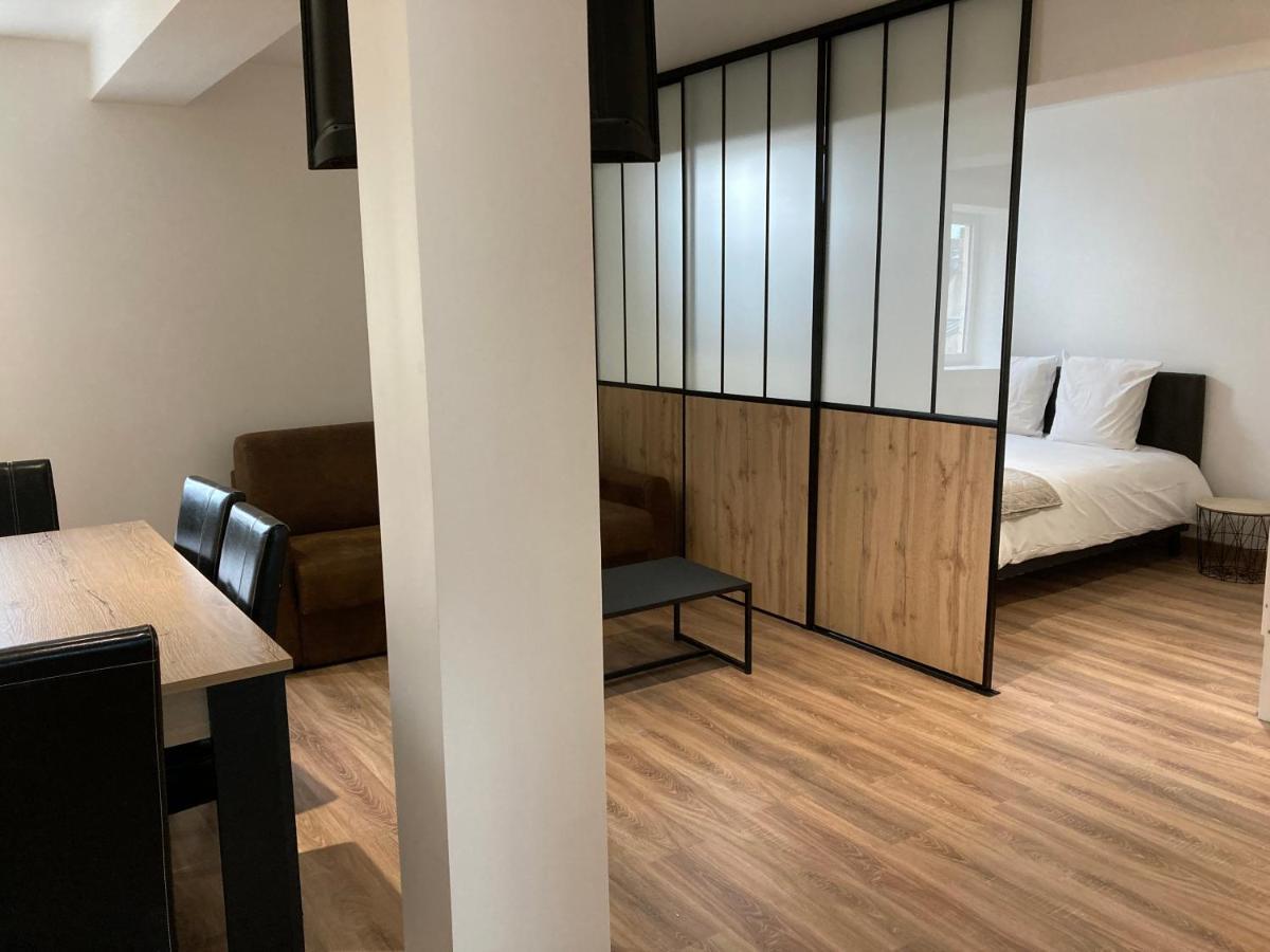 Appart'Hotel Saint Patrice บาเยอ ภายนอก รูปภาพ