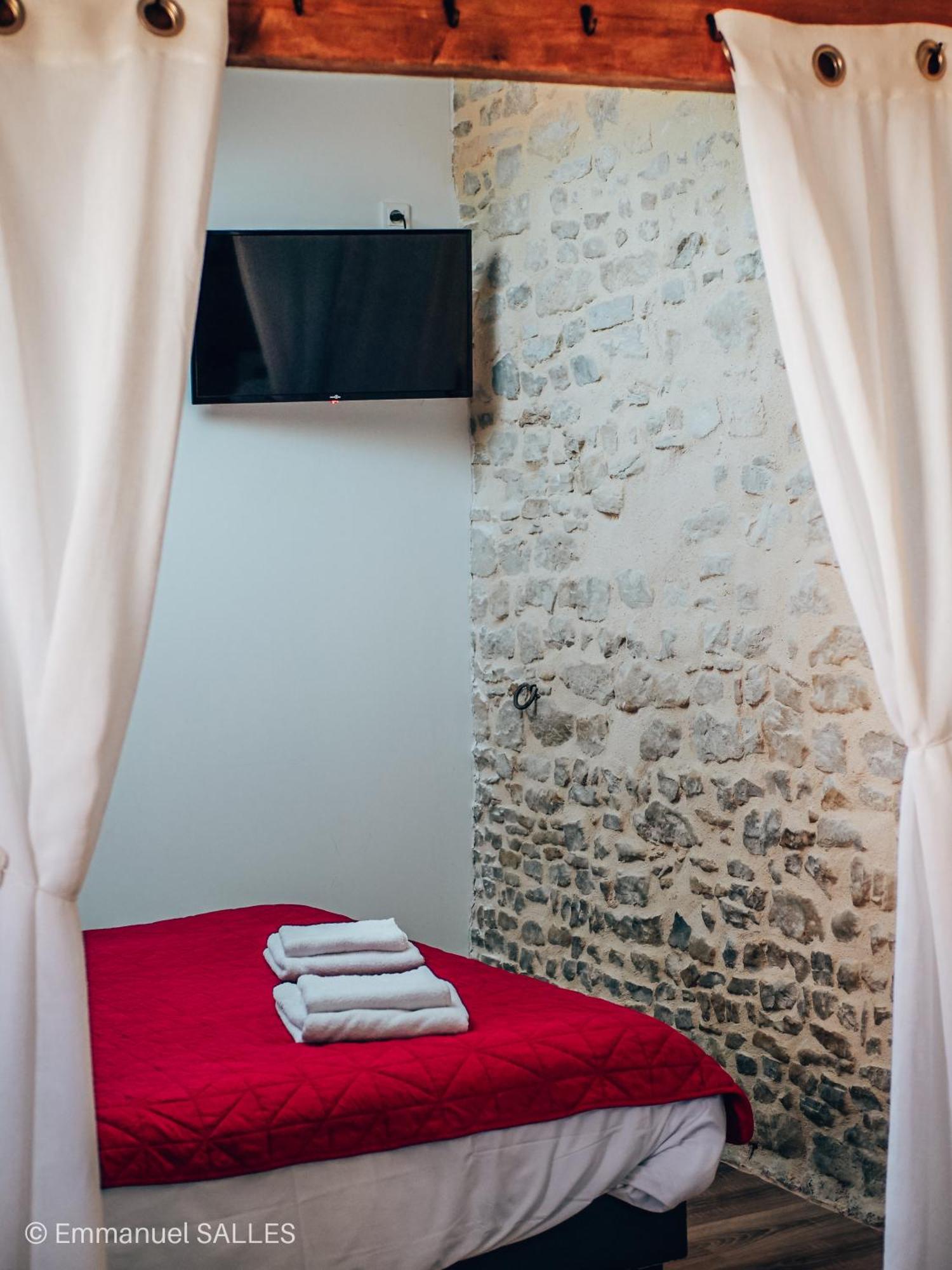 Appart'Hotel Saint Patrice บาเยอ ภายนอก รูปภาพ